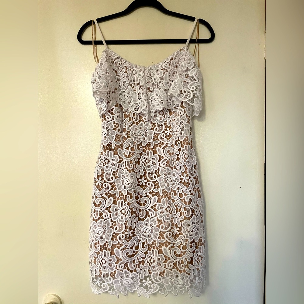 Guess , white lace dress dress size XS
